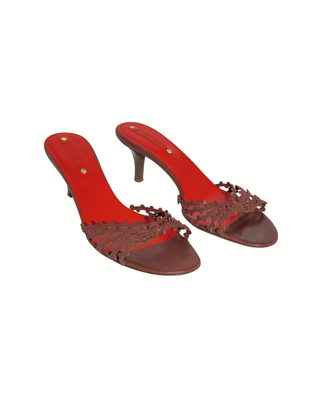 Celine Leder Mules in Braun mit Cut-out-Details und 6 cm Absatz