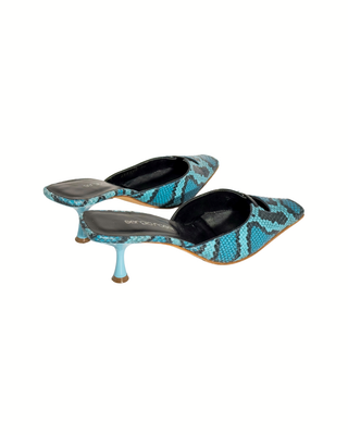 Sergio Rossi Mules in Blau mit Python-Print und Cut-out-Detail